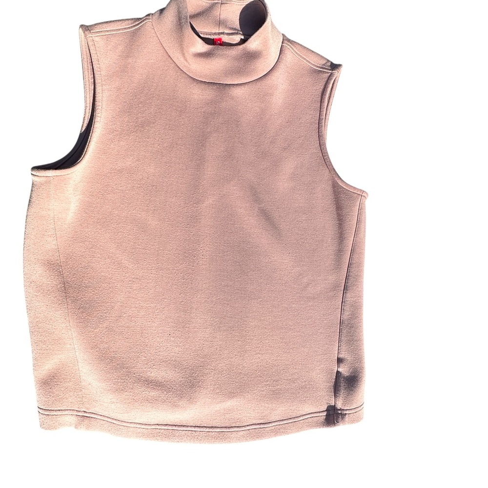 SPANX Sleeveless Turtleneck Muscle Tee - pink